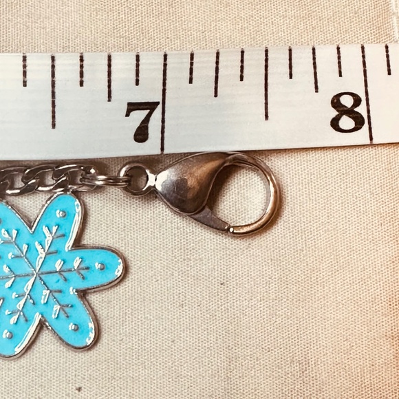 Stainless Steel Figaro Charm Bracelet with Several Winter Themed Charms Handmade - Picture 6 of 6